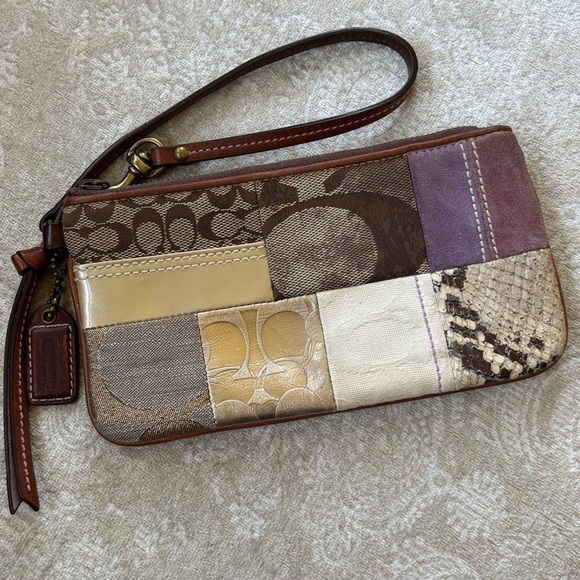 Coach Patchwork Zippered Wristlet Signature C Leather Suede Metallic Snakeskin - Picture 9 of 16
